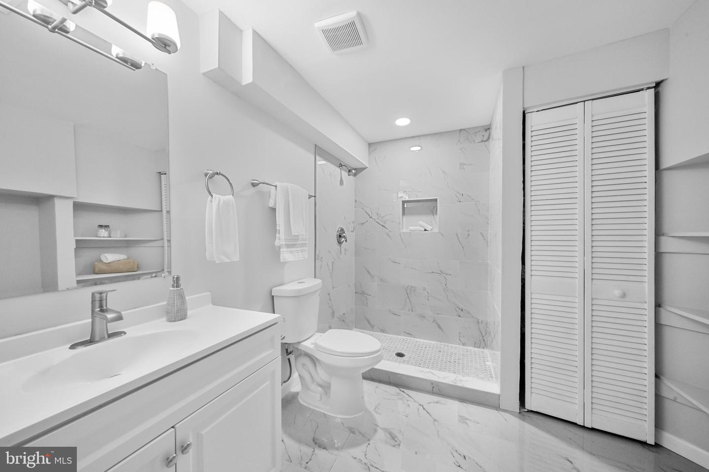 12779 LOST CREEK CT, MANASSAS, Virginia 20112, 4 Bedrooms Bedrooms, ,4 BathroomsBathrooms,Residential,For sale,12779 LOST CREEK CT,VAPW2097510 MLS # VAPW2097510