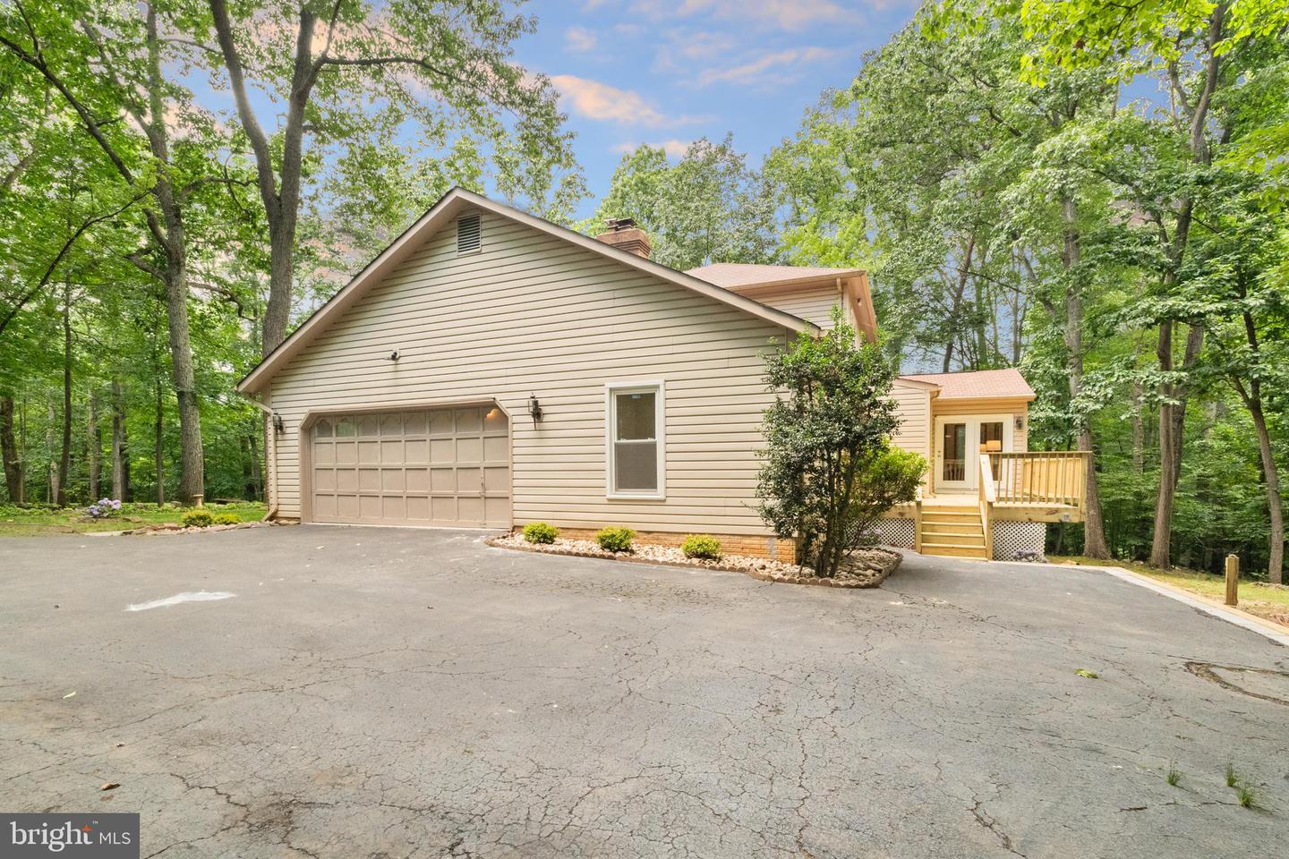 12779 LOST CREEK CT, MANASSAS, Virginia 20112, 4 Bedrooms Bedrooms, ,4 BathroomsBathrooms,Residential,For sale,12779 LOST CREEK CT,VAPW2097510 MLS # VAPW2097510