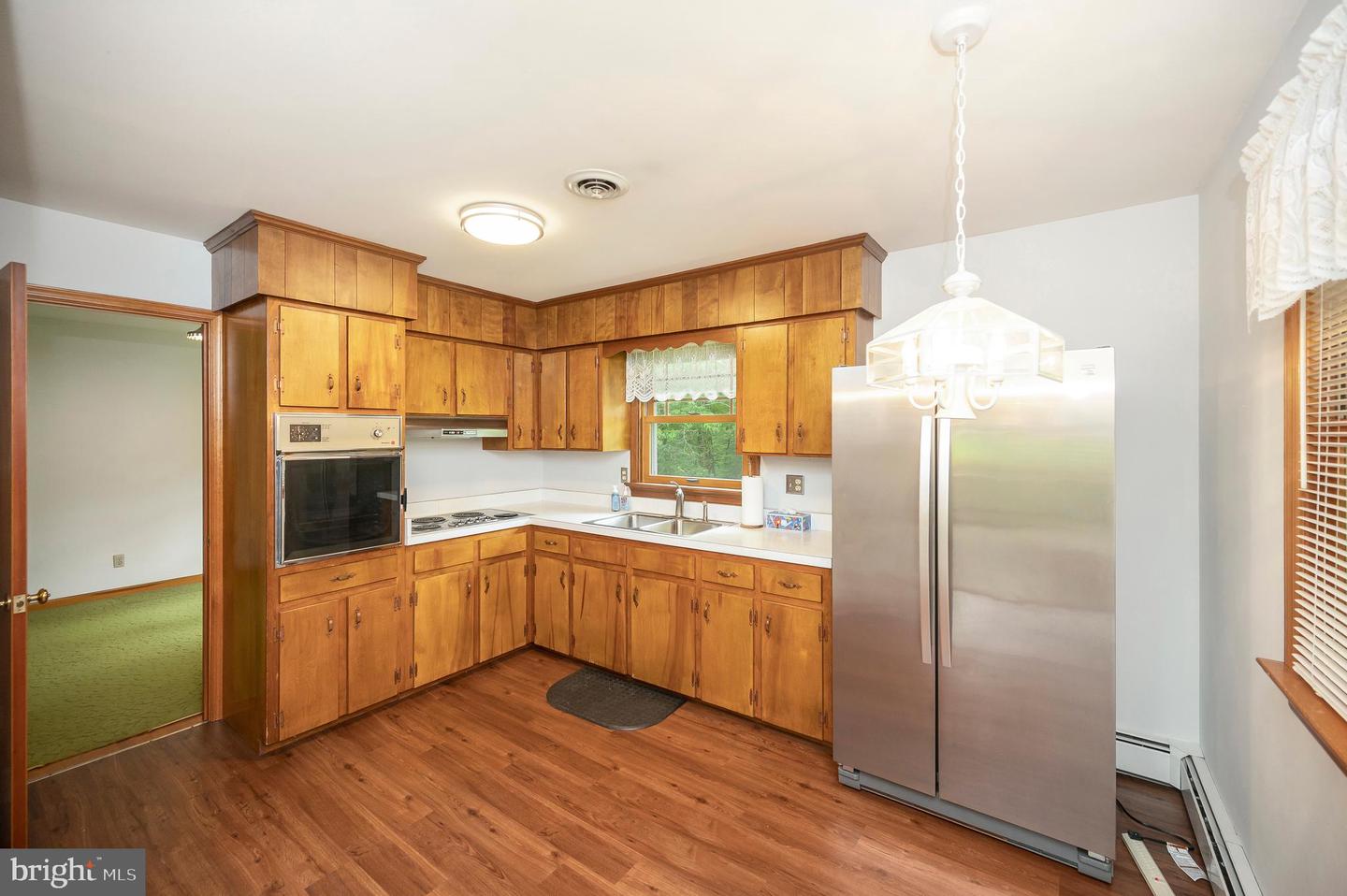 857 MOUNTAIN VIEW RD, FREDERICKSBURG, Virginia 22406, 3 Bedrooms Bedrooms, ,1 BathroomBathrooms,Residential,For sale,857 MOUNTAIN VIEW RD,VAST2040016 MLS # VAST2040016
