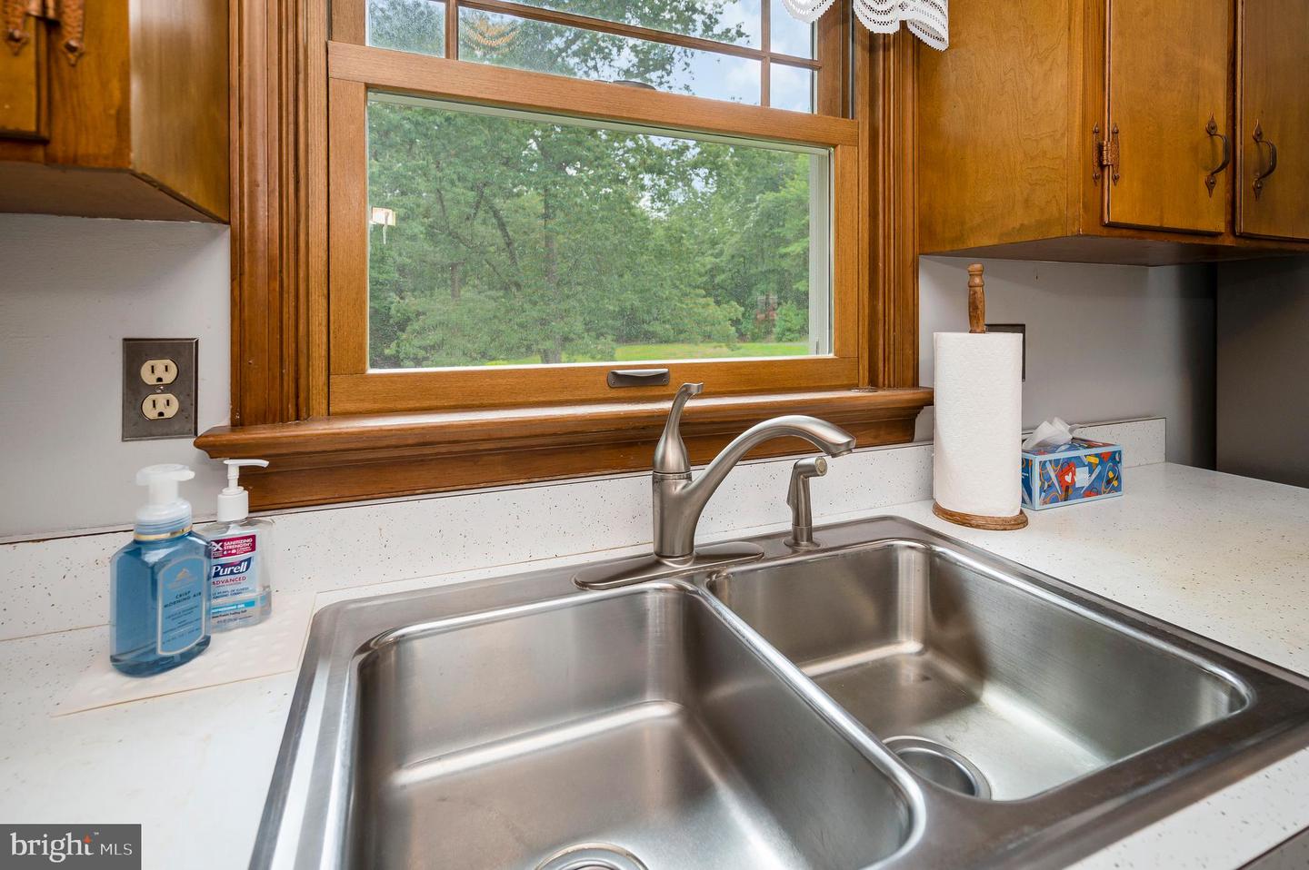 857 MOUNTAIN VIEW RD, FREDERICKSBURG, Virginia 22406, 3 Bedrooms Bedrooms, ,1 BathroomBathrooms,Residential,For sale,857 MOUNTAIN VIEW RD,VAST2040016 MLS # VAST2040016