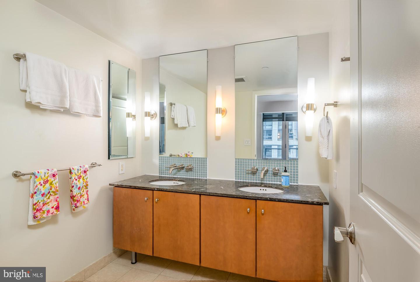 1025 1ST ST SE #713, WASHINGTON, District Of Columbia 20003, 2 Bedrooms Bedrooms, ,2 BathroomsBathrooms,Residential,For sale,1025 1ST ST SE #713,DCDC2206556 MLS # DCDC2206556