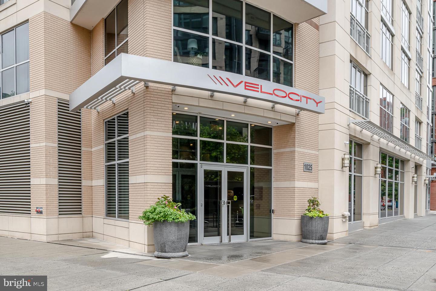 1025 1ST ST SE #713, WASHINGTON, District Of Columbia 20003, 2 Bedrooms Bedrooms, ,2 BathroomsBathrooms,Residential,For sale,1025 1ST ST SE #713,DCDC2206556 MLS # DCDC2206556