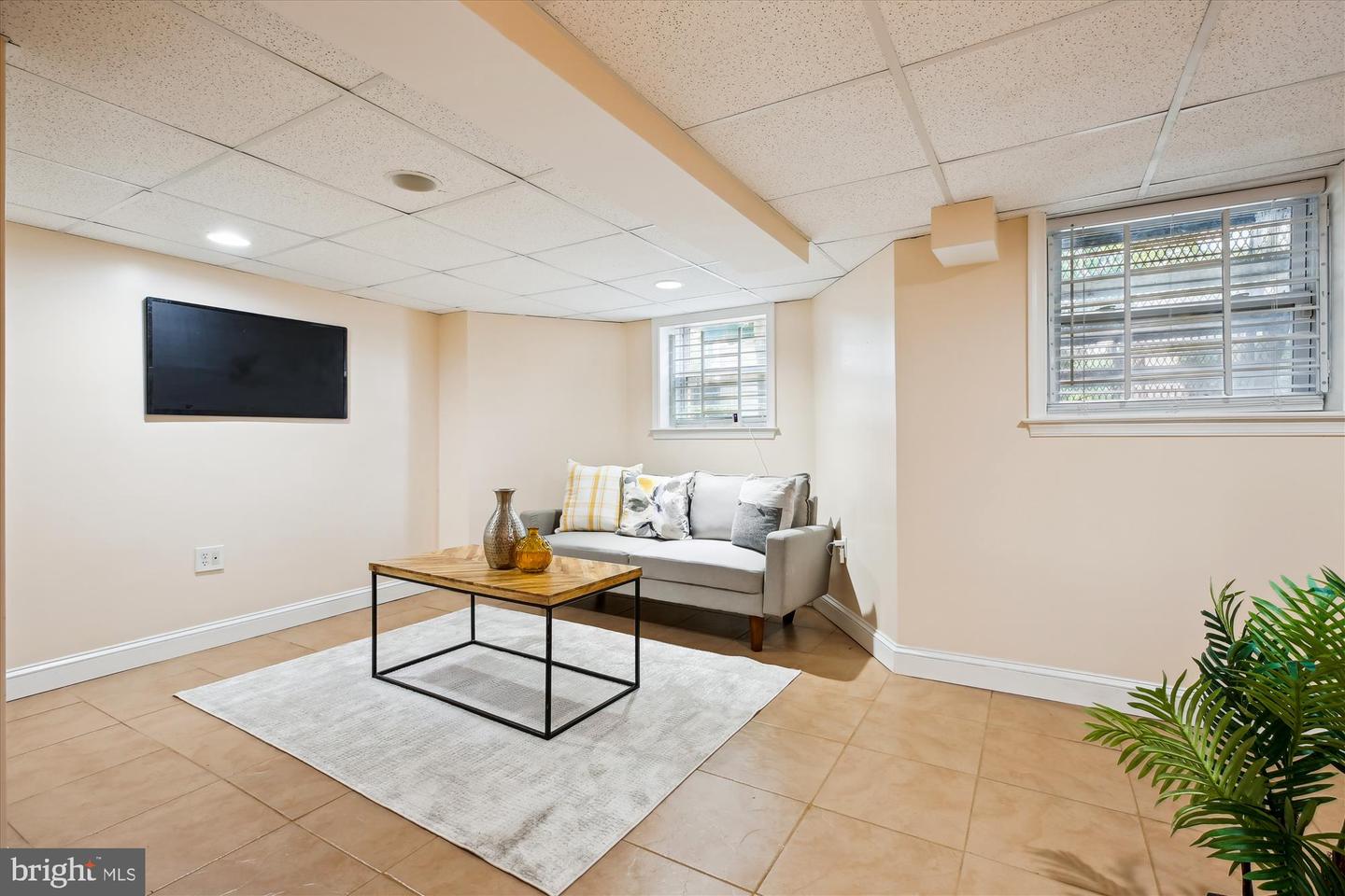 609 ELLIOTT ST NE, WASHINGTON, District Of Columbia 20002, 3 Bedrooms Bedrooms, ,2 BathroomsBathrooms,Residential,For sale,609 ELLIOTT ST NE,DCDC2206600 MLS # DCDC2206600