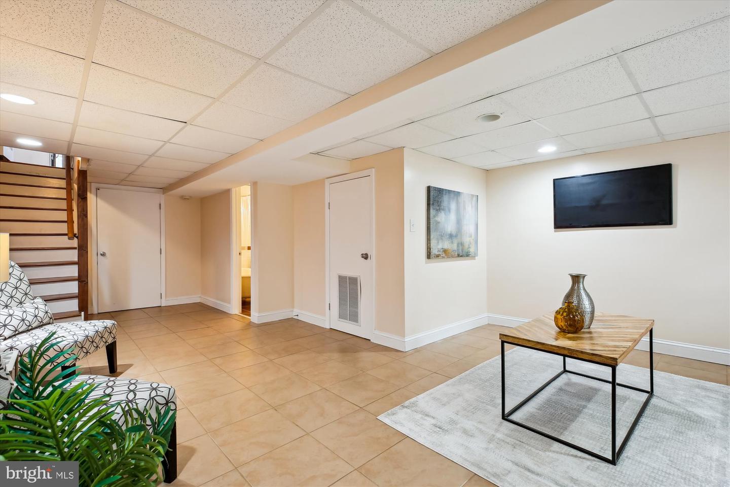 609 ELLIOTT ST NE, WASHINGTON, District Of Columbia 20002, 3 Bedrooms Bedrooms, ,2 BathroomsBathrooms,Residential,For sale,609 ELLIOTT ST NE,DCDC2206600 MLS # DCDC2206600