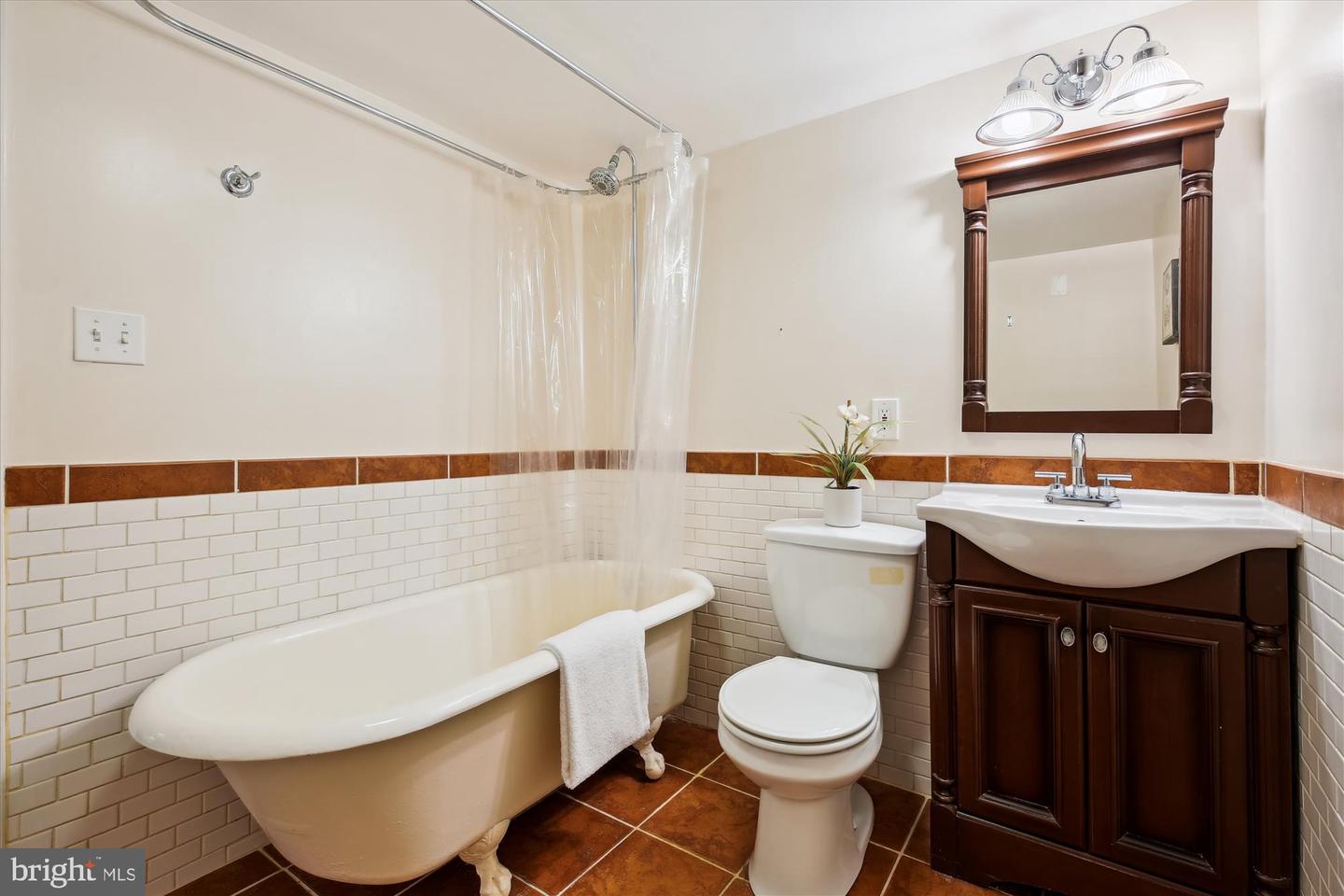 609 ELLIOTT ST NE, WASHINGTON, District Of Columbia 20002, 3 Bedrooms Bedrooms, ,2 BathroomsBathrooms,Residential,For sale,609 ELLIOTT ST NE,DCDC2206600 MLS # DCDC2206600