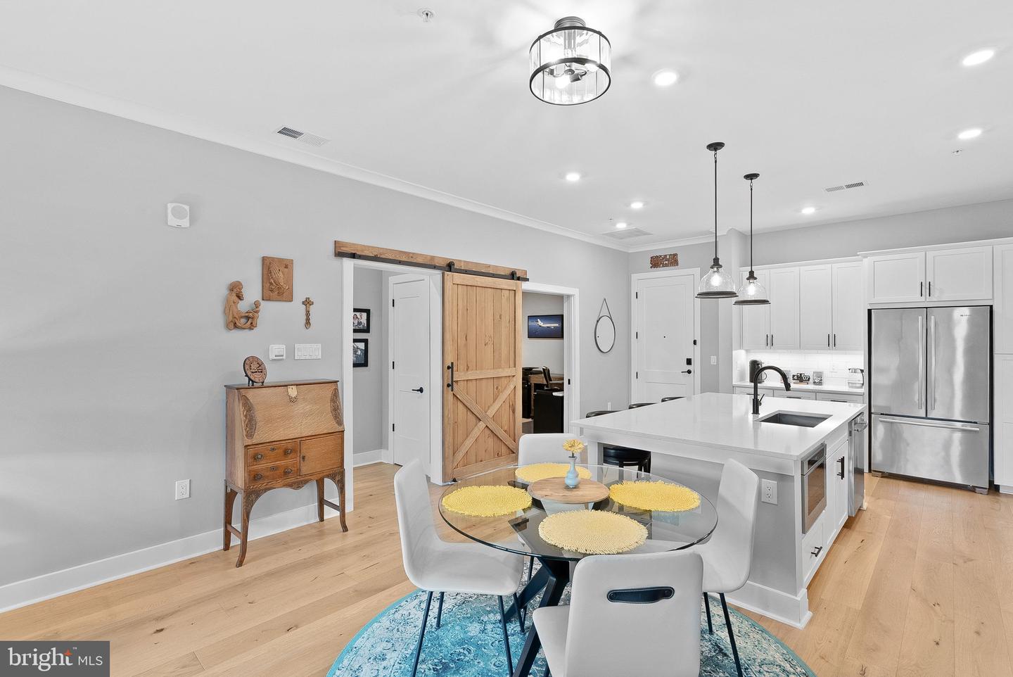 44691 WELLFLEET DR #306, ASHBURN, Virginia 20147, 2 Bedrooms Bedrooms, ,2 BathroomsBathrooms,Residential,For sale,44691 WELLFLEET DR #306,VALO2100128 MLS # VALO2100128