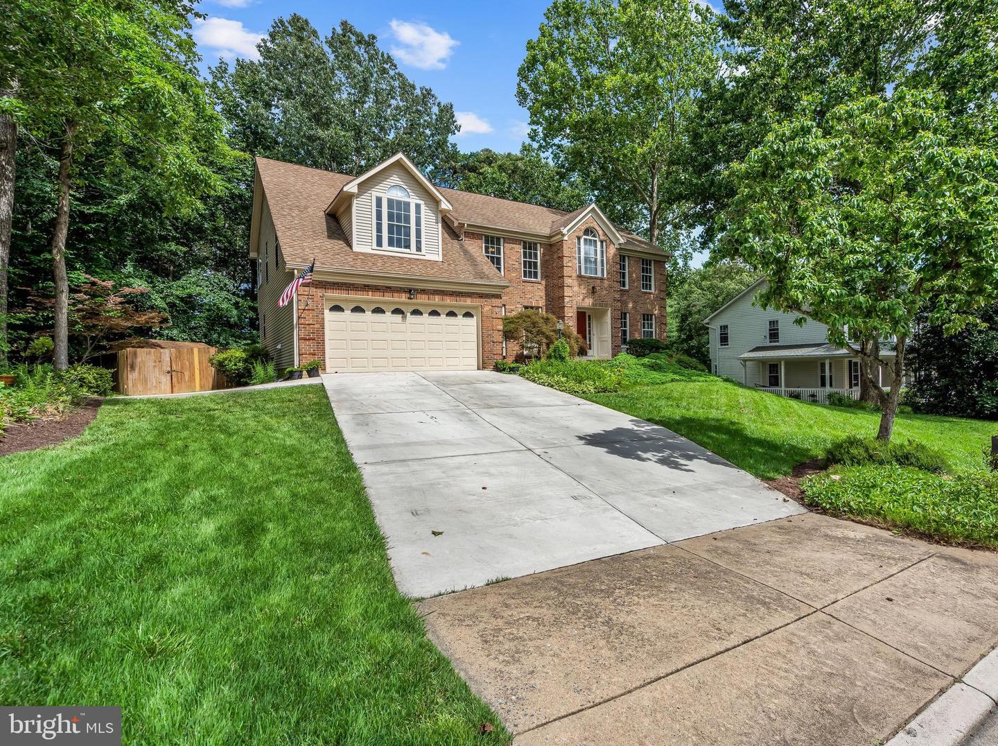 16715 TINTAGEL CT, DUMFRIES, Virginia 22025, 5 Bedrooms Bedrooms, ,3 BathroomsBathrooms,Residential,For sale,16715 TINTAGEL CT,VAPW2097776 MLS # VAPW2097776