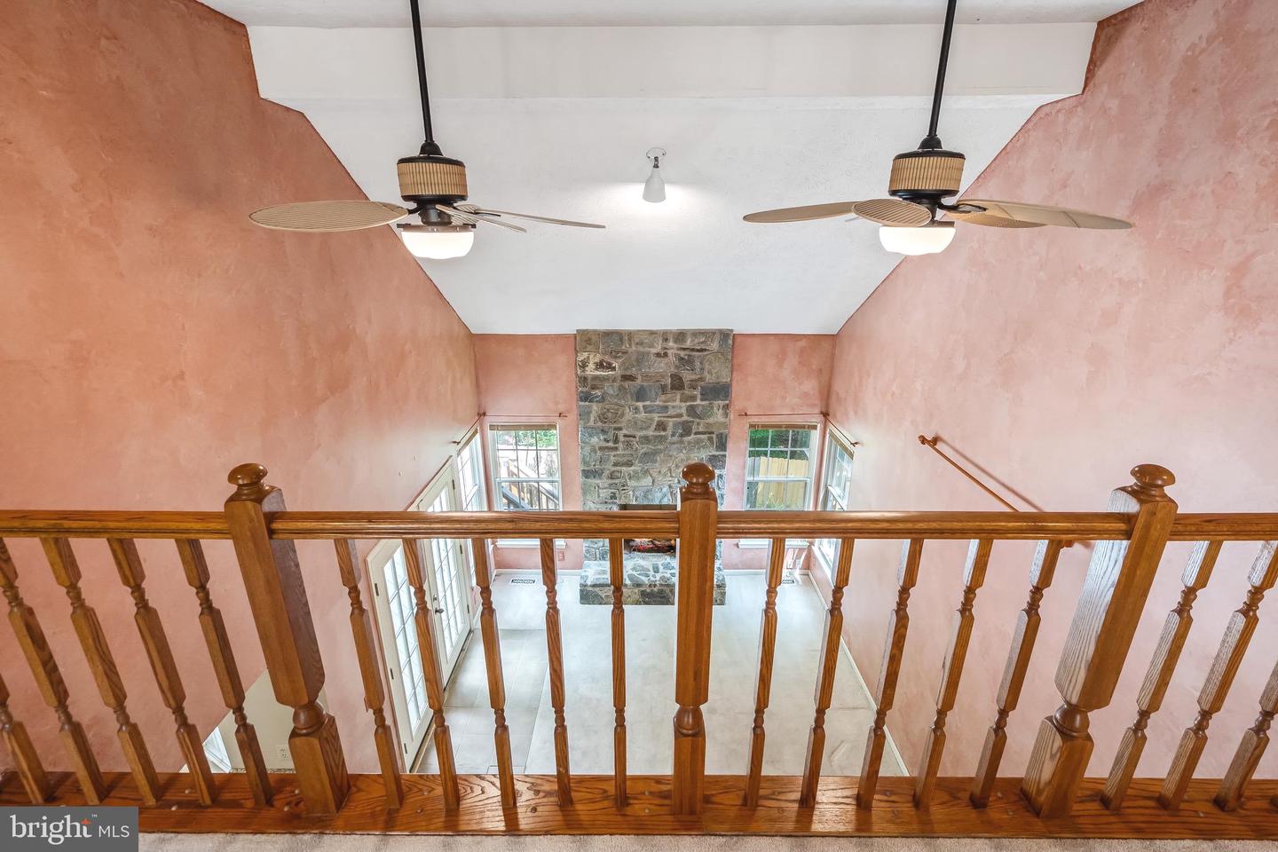 16715 TINTAGEL CT, DUMFRIES, Virginia 22025, 5 Bedrooms Bedrooms, ,3 BathroomsBathrooms,Residential,For sale,16715 TINTAGEL CT,VAPW2097776 MLS # VAPW2097776