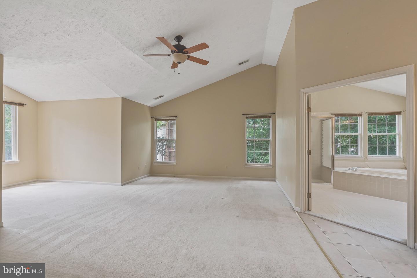 16715 TINTAGEL CT, DUMFRIES, Virginia 22025, 5 Bedrooms Bedrooms, ,3 BathroomsBathrooms,Residential,For sale,16715 TINTAGEL CT,VAPW2097776 MLS # VAPW2097776