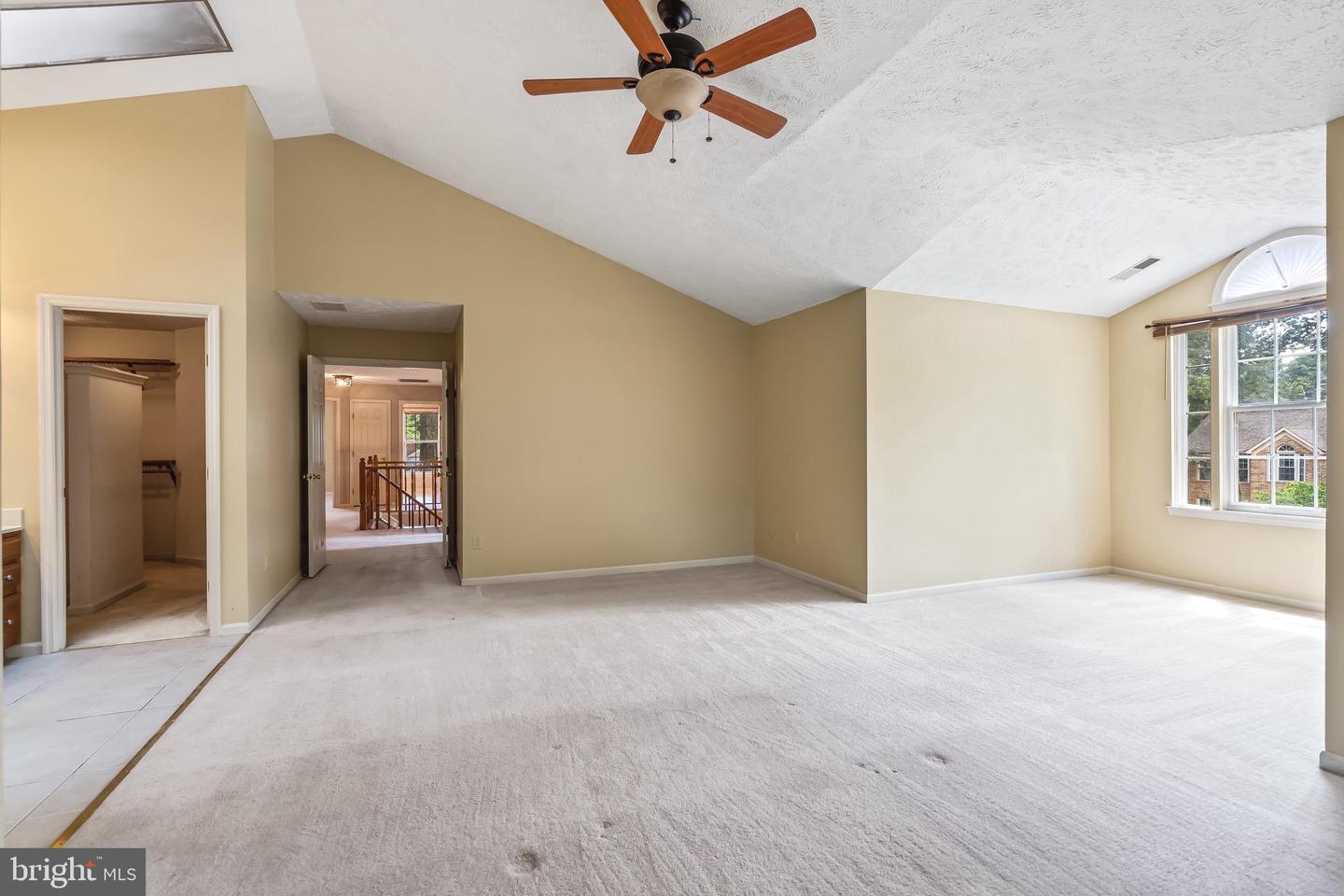 16715 TINTAGEL CT, DUMFRIES, Virginia 22025, 5 Bedrooms Bedrooms, ,3 BathroomsBathrooms,Residential,For sale,16715 TINTAGEL CT,VAPW2097776 MLS # VAPW2097776