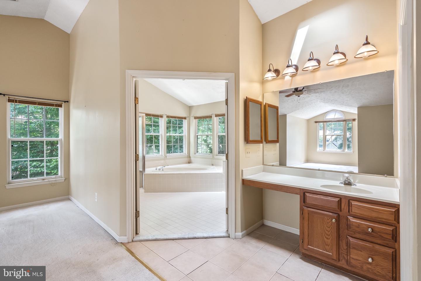 16715 TINTAGEL CT, DUMFRIES, Virginia 22025, 5 Bedrooms Bedrooms, ,3 BathroomsBathrooms,Residential,For sale,16715 TINTAGEL CT,VAPW2097776 MLS # VAPW2097776