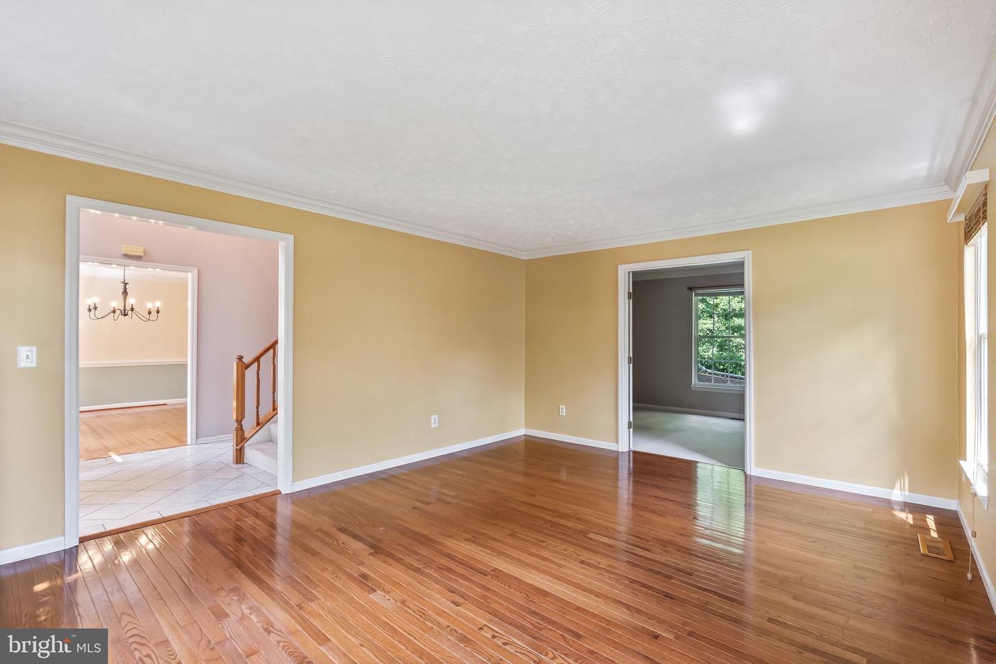 16715 TINTAGEL CT, DUMFRIES, Virginia 22025, 5 Bedrooms Bedrooms, ,3 BathroomsBathrooms,Residential,For sale,16715 TINTAGEL CT,VAPW2097776 MLS # VAPW2097776