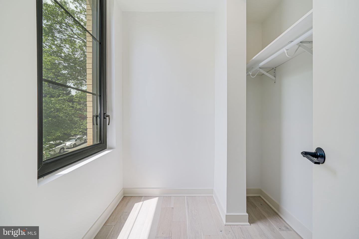 2905 NEWARK ST NW, WASHINGTON, District Of Columbia 20008, 3 Bedrooms Bedrooms, ,2 BathroomsBathrooms,Residential,For sale,2905 NEWARK ST NW,DCDC2207396 MLS # DCDC2207396
