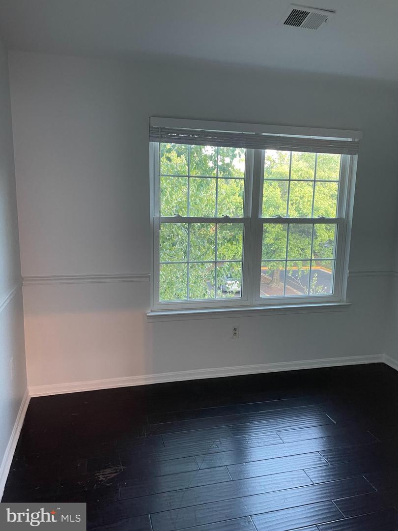 14621 STREAM POND DR, CENTREVILLE, Virginia 20120, 4 Bedrooms Bedrooms, ,3 BathroomsBathrooms,Residential,For sale,14621 STREAM POND DR,VAFX2249994 MLS # VAFX2249994