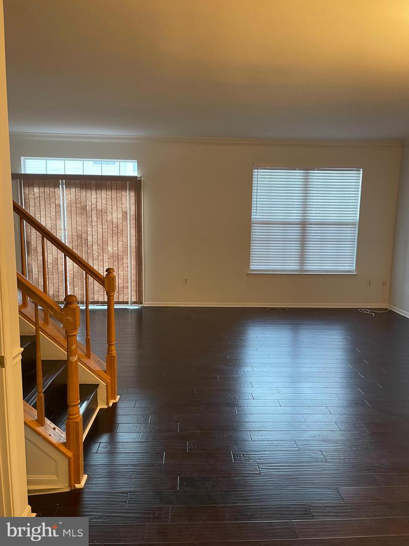14621 STREAM POND DR, CENTREVILLE, Virginia 20120, 4 Bedrooms Bedrooms, ,3 BathroomsBathrooms,Residential,For sale,14621 STREAM POND DR,VAFX2249994 MLS # VAFX2249994