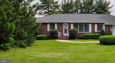 16 PARK AVE, LURAY, Virginia 22835, 3 Bedrooms Bedrooms, ,2 BathroomsBathrooms,Residential,For sale,16 PARK AVE,VAPA2005072 MLS # VAPA2005072