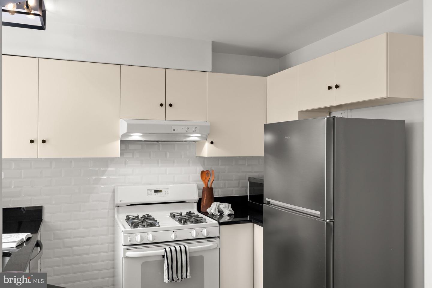 2500 Q ST NW #435, WASHINGTON, District Of Columbia 20007, 1 Bedroom Bedrooms, ,1 BathroomBathrooms,Residential,For sale,2500 Q ST NW #435,DCDC2207428 MLS # DCDC2207428