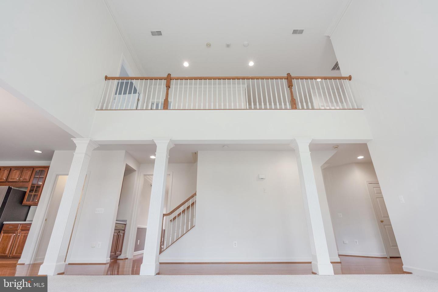 5617 JAMES GUNNELL LN, ALEXANDRIA, Virginia 22310, 5 Bedrooms Bedrooms, ,4 BathroomsBathrooms,Residential,For sale,5617 JAMES GUNNELL LN,VAFX2250006 MLS # VAFX2250006