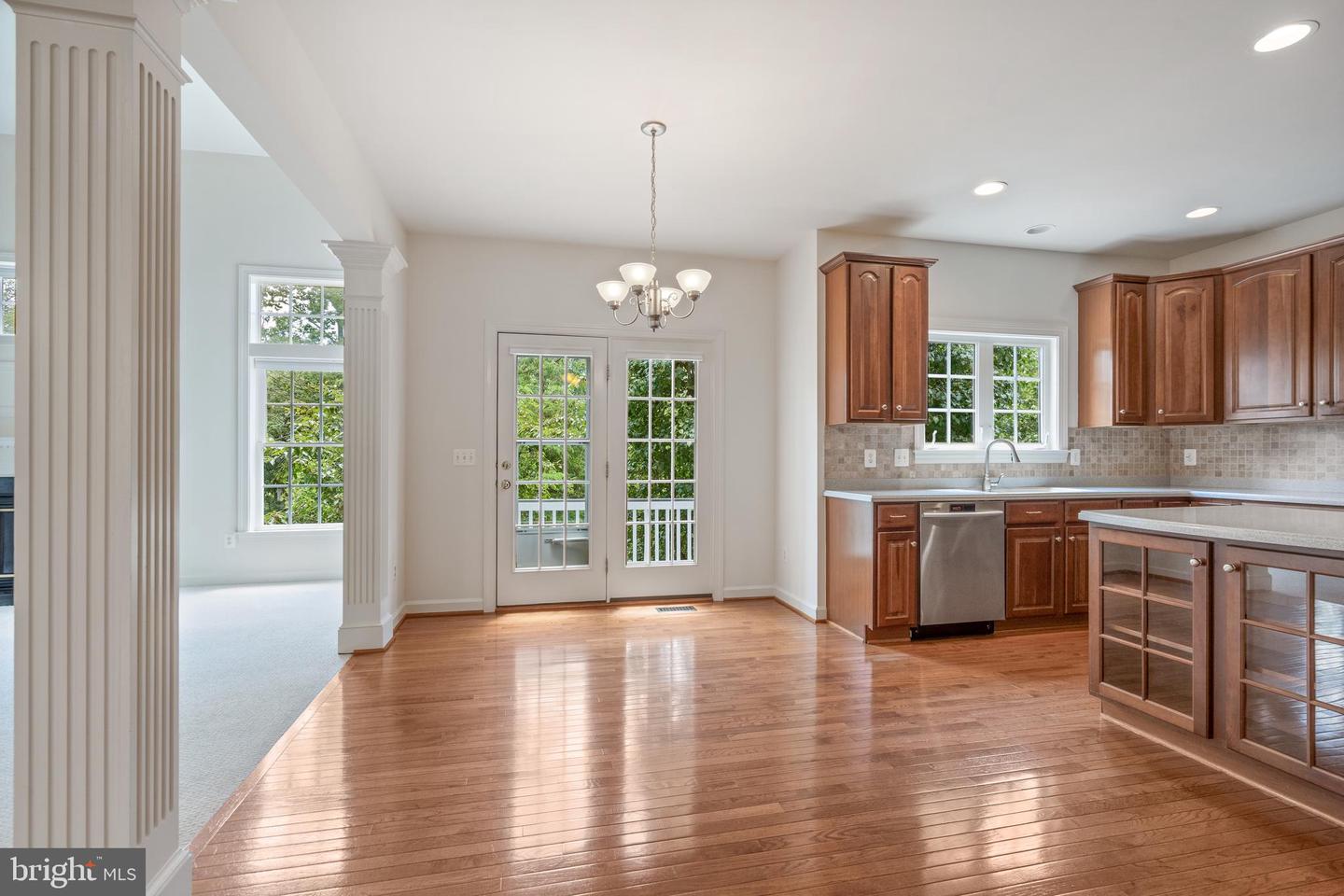 5617 JAMES GUNNELL LN, ALEXANDRIA, Virginia 22310, 5 Bedrooms Bedrooms, ,4 BathroomsBathrooms,Residential,For sale,5617 JAMES GUNNELL LN,VAFX2250006 MLS # VAFX2250006