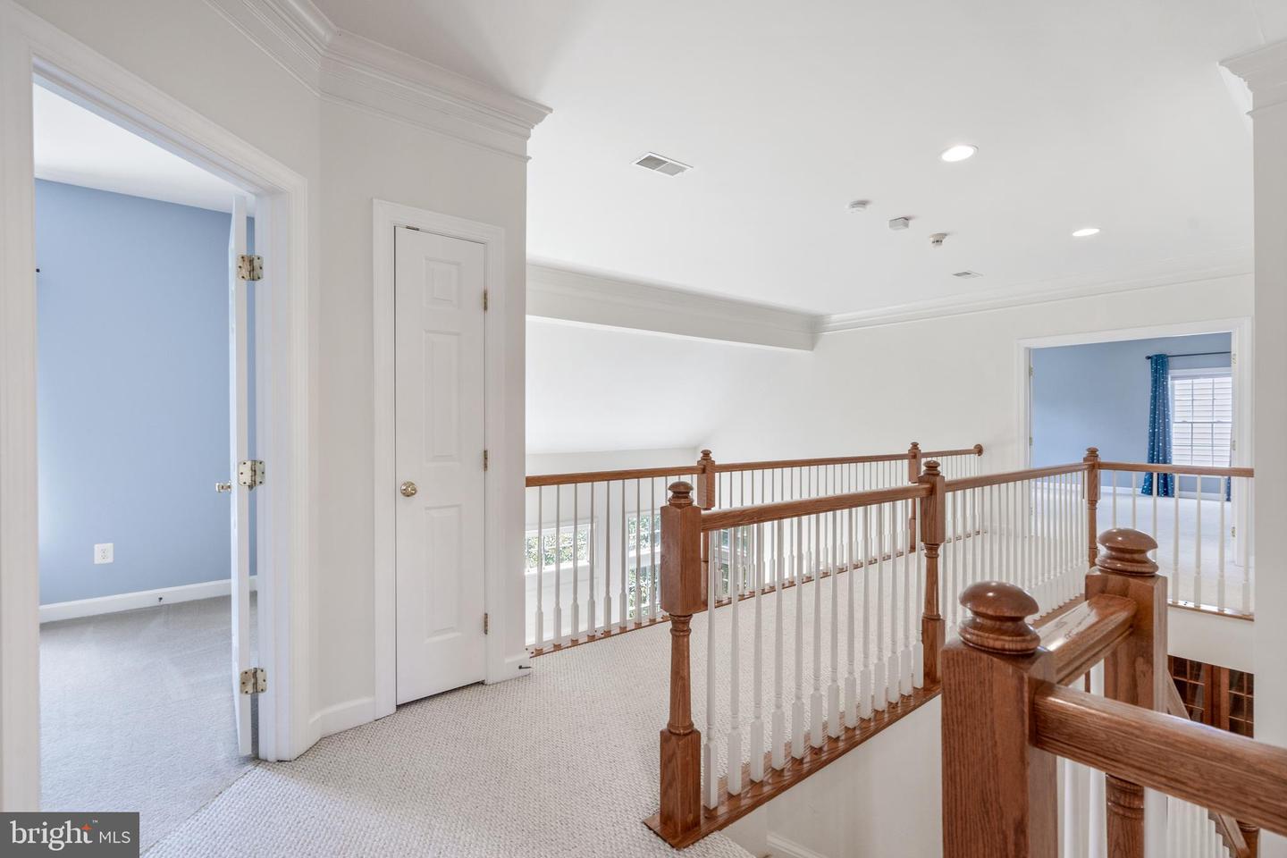5617 JAMES GUNNELL LN, ALEXANDRIA, Virginia 22310, 5 Bedrooms Bedrooms, ,4 BathroomsBathrooms,Residential,For sale,5617 JAMES GUNNELL LN,VAFX2250006 MLS # VAFX2250006