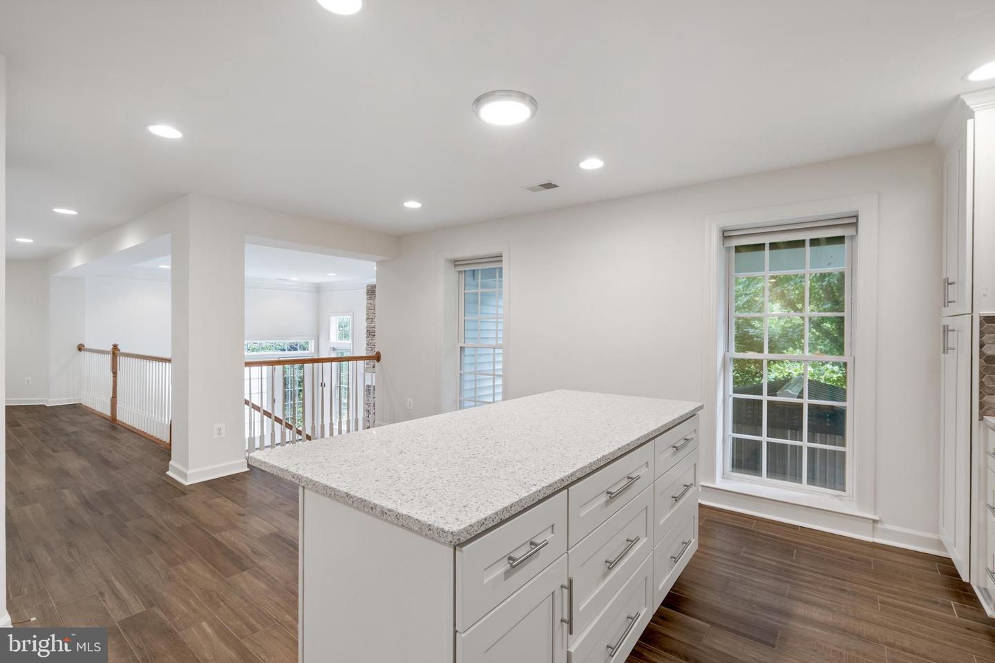 5617 JAMES GUNNELL LN, ALEXANDRIA, Virginia 22310, 5 Bedrooms Bedrooms, ,4 BathroomsBathrooms,Residential,For sale,5617 JAMES GUNNELL LN,VAFX2250006 MLS # VAFX2250006