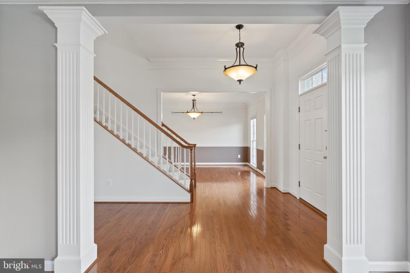 5617 JAMES GUNNELL LN, ALEXANDRIA, Virginia 22310, 5 Bedrooms Bedrooms, ,4 BathroomsBathrooms,Residential,For sale,5617 JAMES GUNNELL LN,VAFX2250006 MLS # VAFX2250006