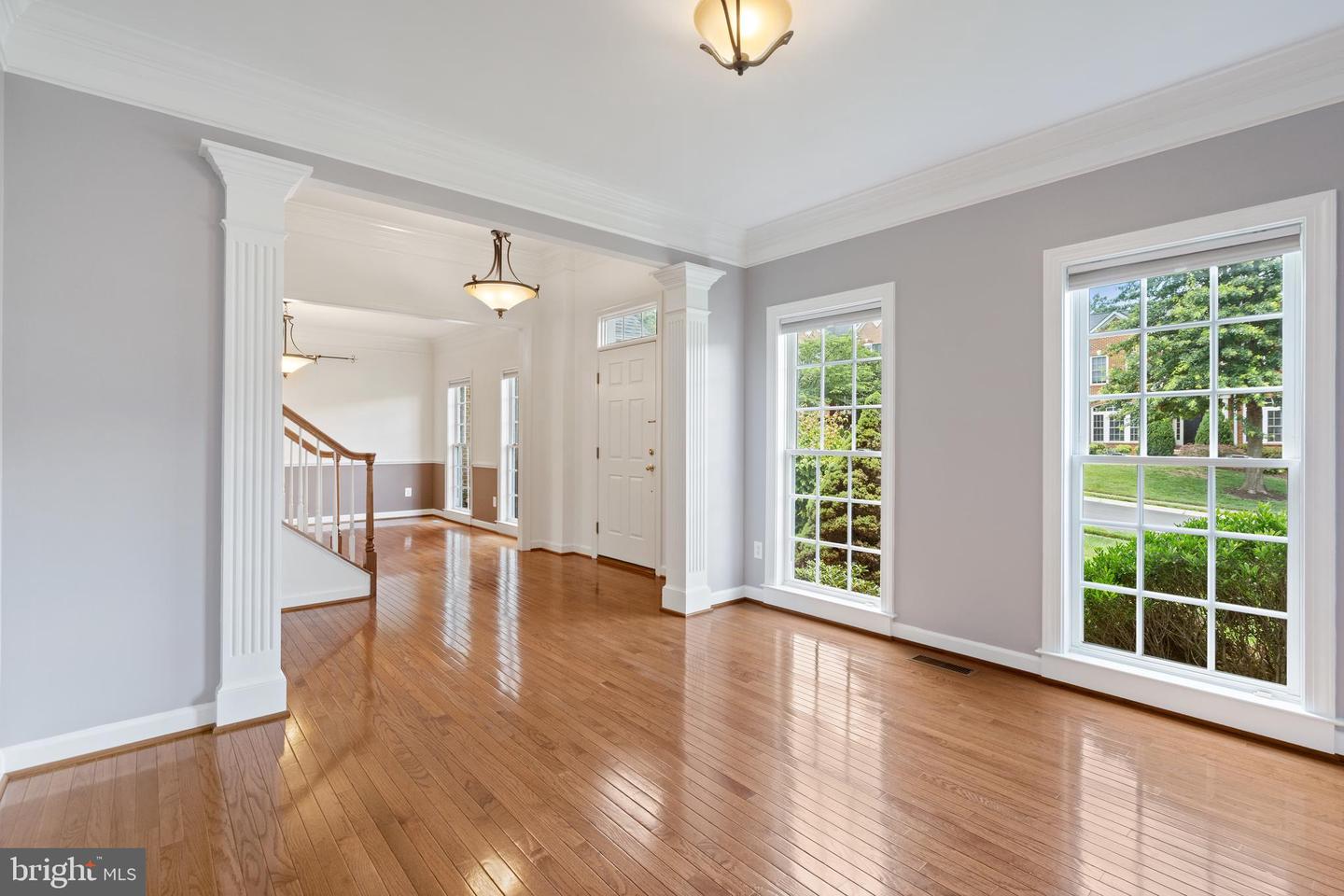 5617 JAMES GUNNELL LN, ALEXANDRIA, Virginia 22310, 5 Bedrooms Bedrooms, ,4 BathroomsBathrooms,Residential,For sale,5617 JAMES GUNNELL LN,VAFX2250006 MLS # VAFX2250006