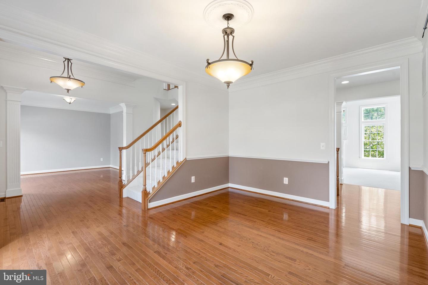 5617 JAMES GUNNELL LN, ALEXANDRIA, Virginia 22310, 5 Bedrooms Bedrooms, ,4 BathroomsBathrooms,Residential,For sale,5617 JAMES GUNNELL LN,VAFX2250006 MLS # VAFX2250006