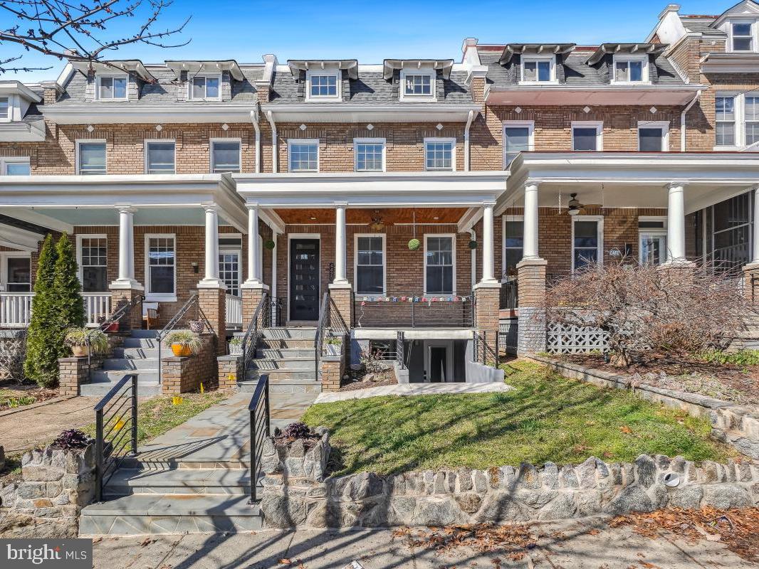 4420 15TH ST NW, WASHINGTON, District Of Columbia 20011, 4 Bedrooms Bedrooms, ,3 BathroomsBathrooms,Residential,For sale,4420 15TH ST NW,DCDC2207432 MLS # DCDC2207432