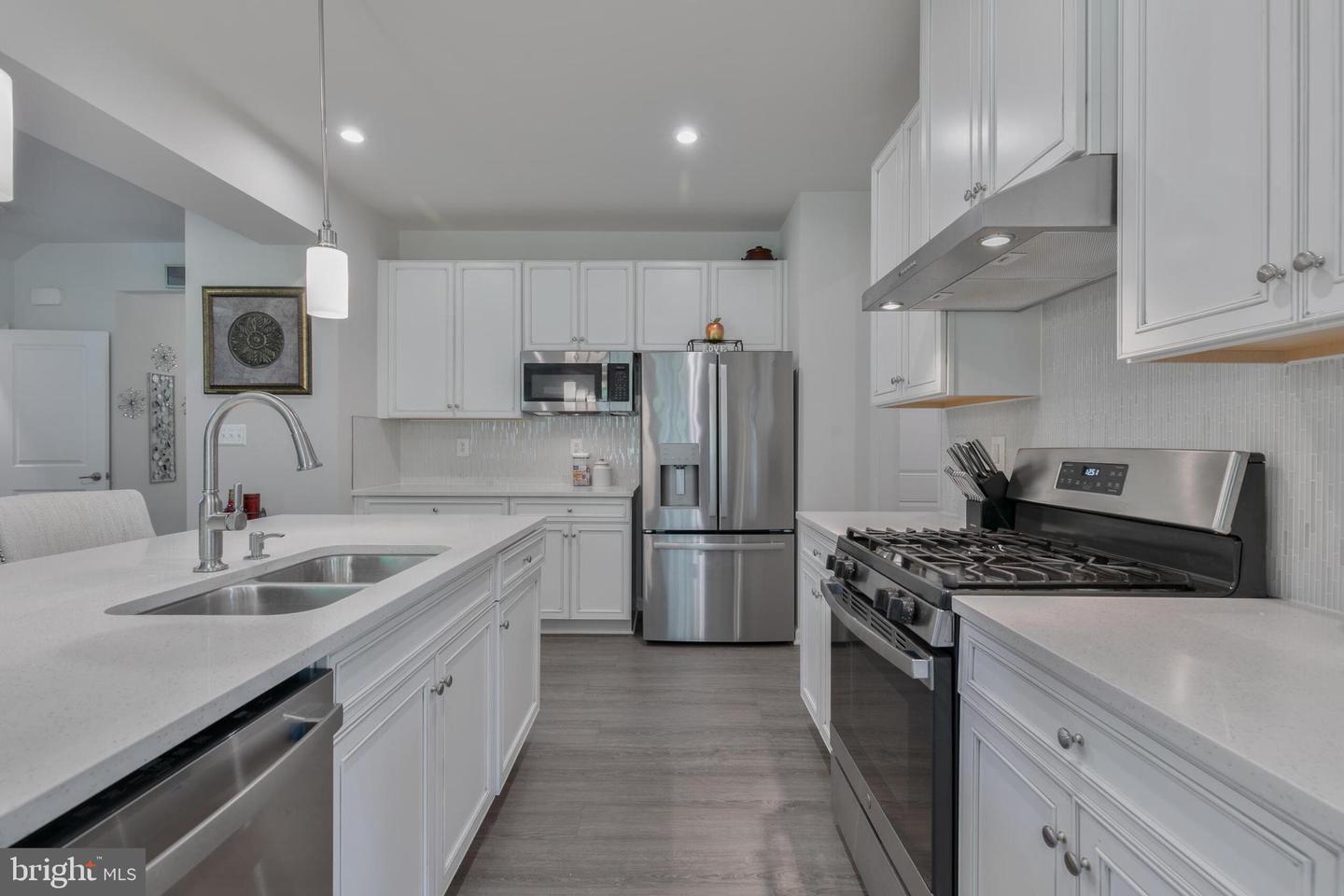 8903 MAPLE RUN DR, FREDERICKSBURG, Virginia 22407, 5 Bedrooms Bedrooms, ,3 BathroomsBathrooms,Residential,For sale,8903 MAPLE RUN DR,VASP2034118 MLS # VASP2034118