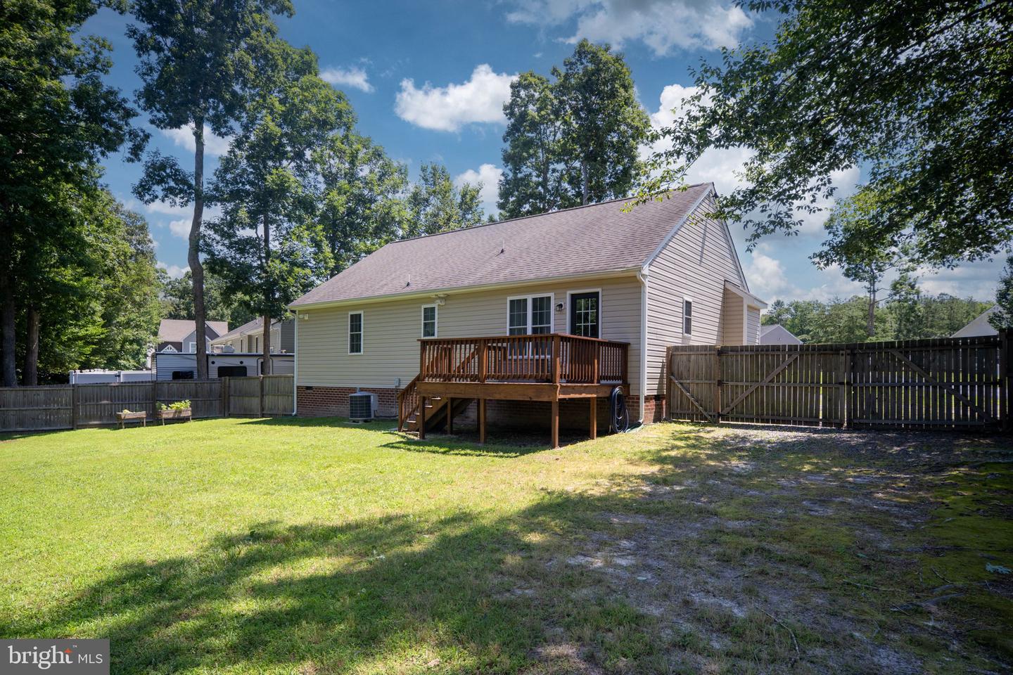 104 ST CHARLES CT, AYLETT, Virginia 23009, 3 Bedrooms Bedrooms, ,2 BathroomsBathrooms,Residential,For sale,104 ST CHARLES CT,VAKW2000240 MLS # VAKW2000240
