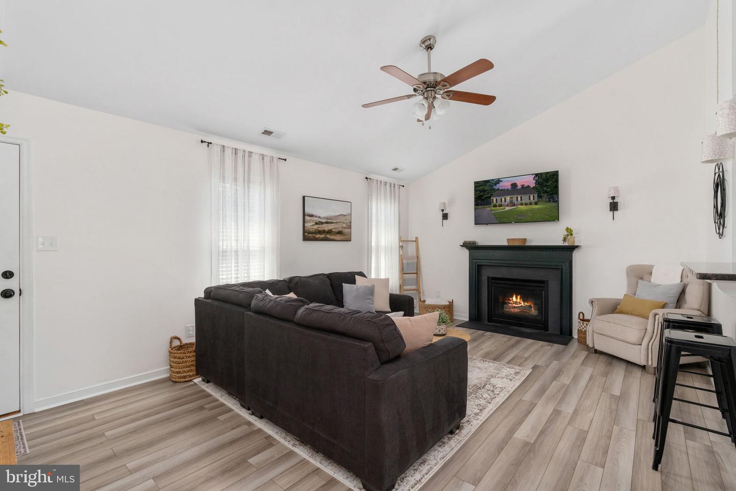 104 ST CHARLES CT, AYLETT, Virginia 23009, 3 Bedrooms Bedrooms, ,2 BathroomsBathrooms,Residential,For sale,104 ST CHARLES CT,VAKW2000240 MLS # VAKW2000240