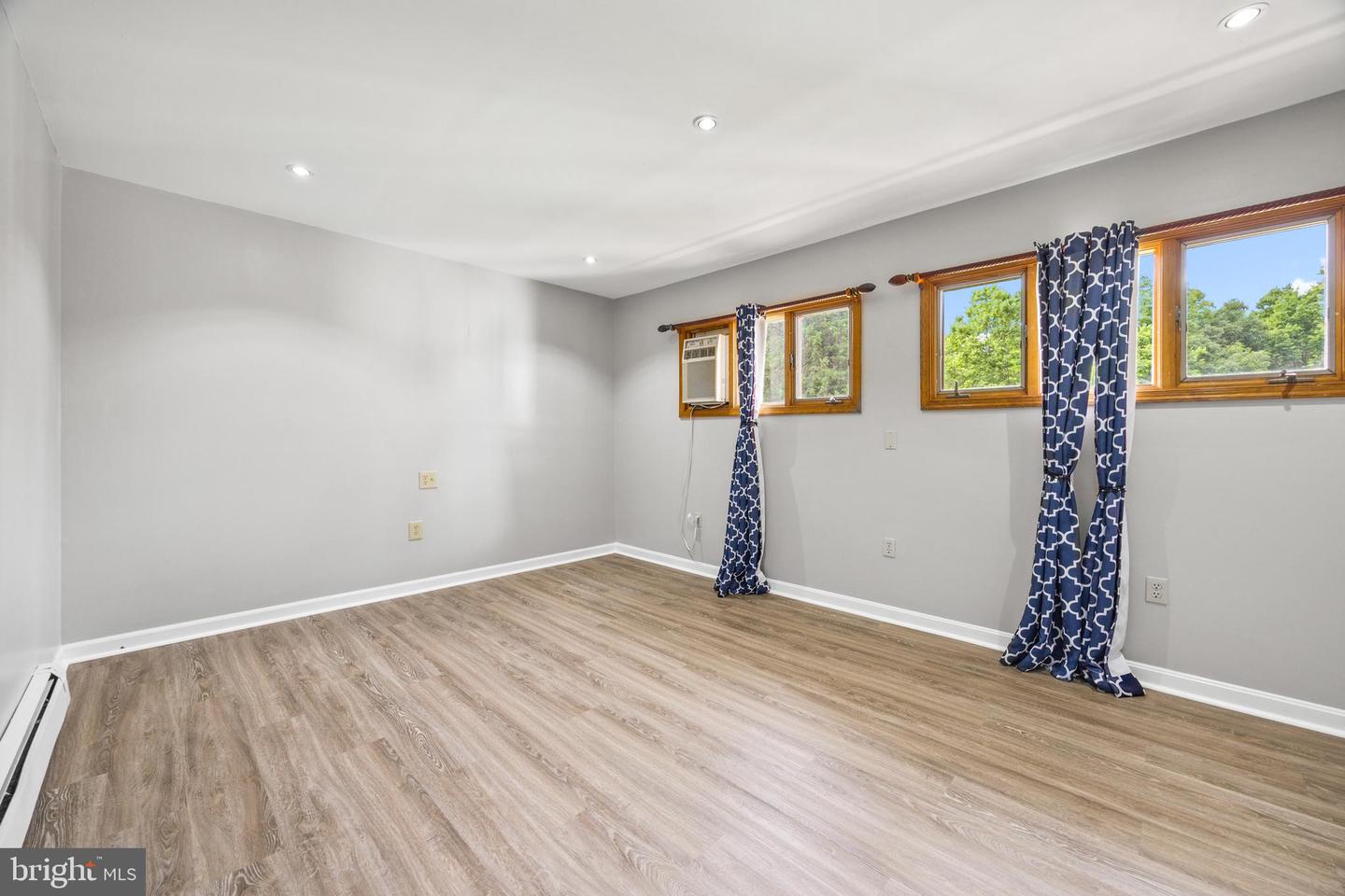 2370 US HIGHWAY 211 W, LURAY, Virginia 22835, 4 Bedrooms Bedrooms, ,3 BathroomsBathrooms,Residential,For sale,2370 US HIGHWAY 211 W,VAPA2005066 MLS # VAPA2005066