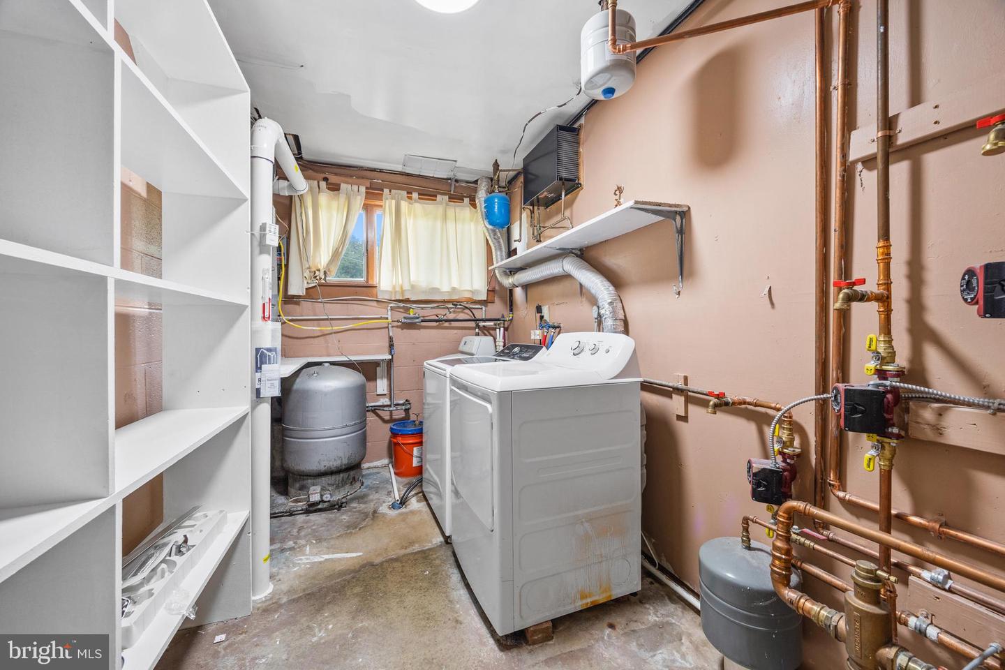 2370 US HIGHWAY 211 W, LURAY, Virginia 22835, 4 Bedrooms Bedrooms, ,3 BathroomsBathrooms,Residential,For sale,2370 US HIGHWAY 211 W,VAPA2005066 MLS # VAPA2005066