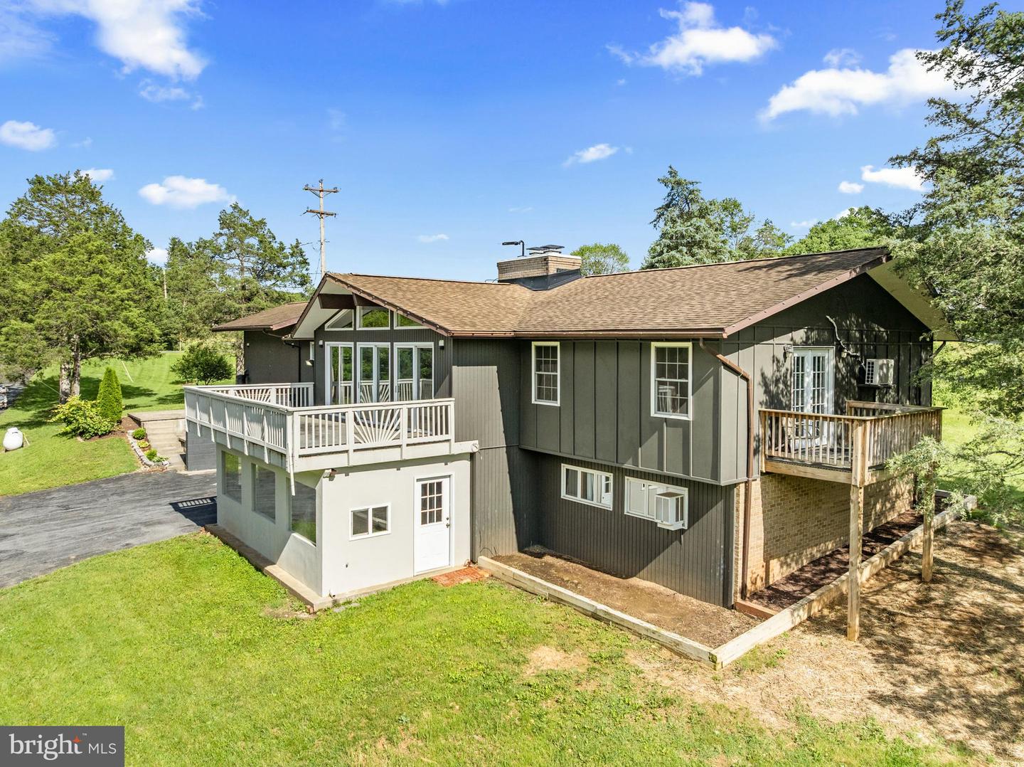2370 US HIGHWAY 211 W, LURAY, Virginia 22835, 4 Bedrooms Bedrooms, ,3 BathroomsBathrooms,Residential,For sale,2370 US HIGHWAY 211 W,VAPA2005066 MLS # VAPA2005066