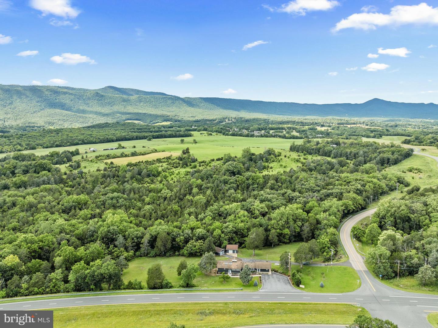 2370 US HIGHWAY 211 W, LURAY, Virginia 22835, 4 Bedrooms Bedrooms, ,3 BathroomsBathrooms,Residential,For sale,2370 US HIGHWAY 211 W,VAPA2005066 MLS # VAPA2005066