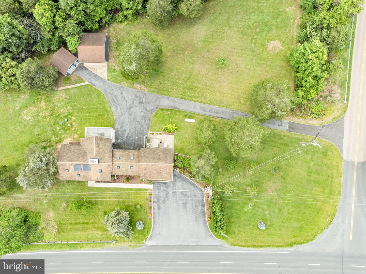 2370 US HIGHWAY 211 W, LURAY, Virginia 22835, 4 Bedrooms Bedrooms, ,3 BathroomsBathrooms,Residential,For sale,2370 US HIGHWAY 211 W,VAPA2005066 MLS # VAPA2005066