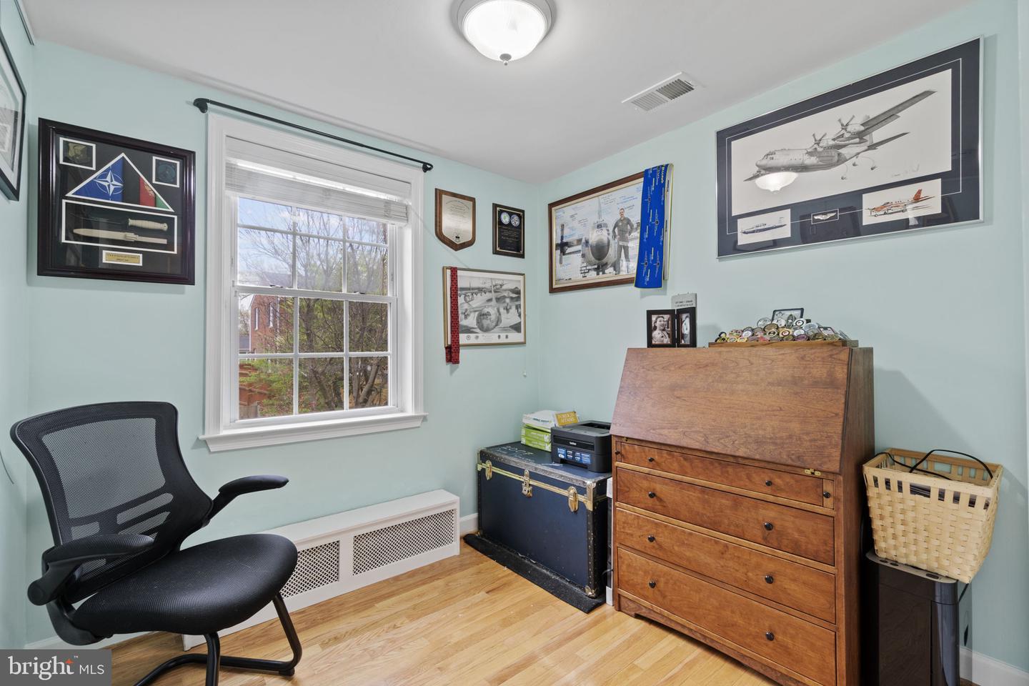 2908 LANDOVER ST, ALEXANDRIA, Virginia 22305, 3 Bedrooms Bedrooms, ,2 BathroomsBathrooms,Residential,For sale,2908 LANDOVER ST,VAAX2046852 MLS # VAAX2046852