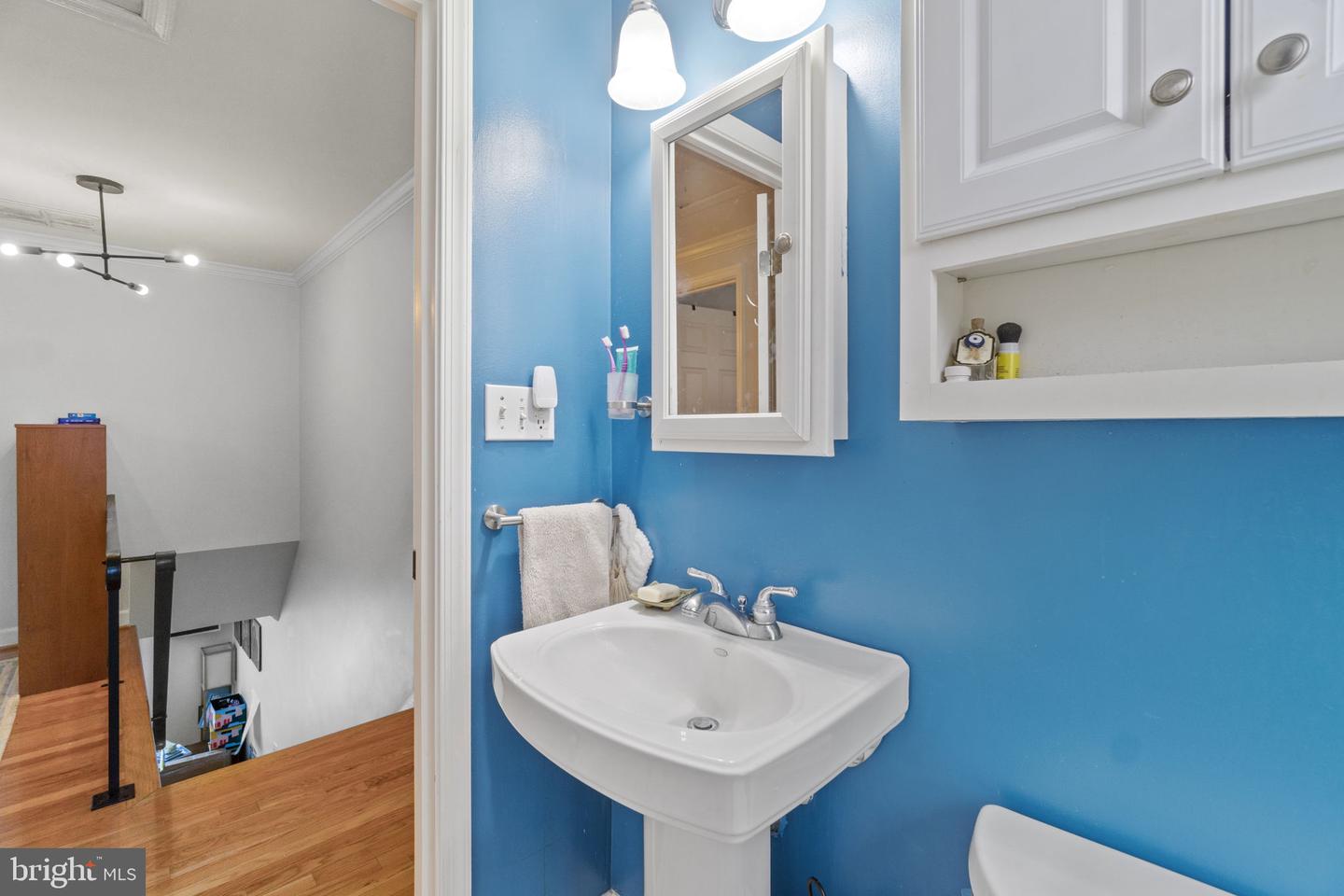 2908 LANDOVER ST, ALEXANDRIA, Virginia 22305, 3 Bedrooms Bedrooms, ,2 BathroomsBathrooms,Residential,For sale,2908 LANDOVER ST,VAAX2046852 MLS # VAAX2046852