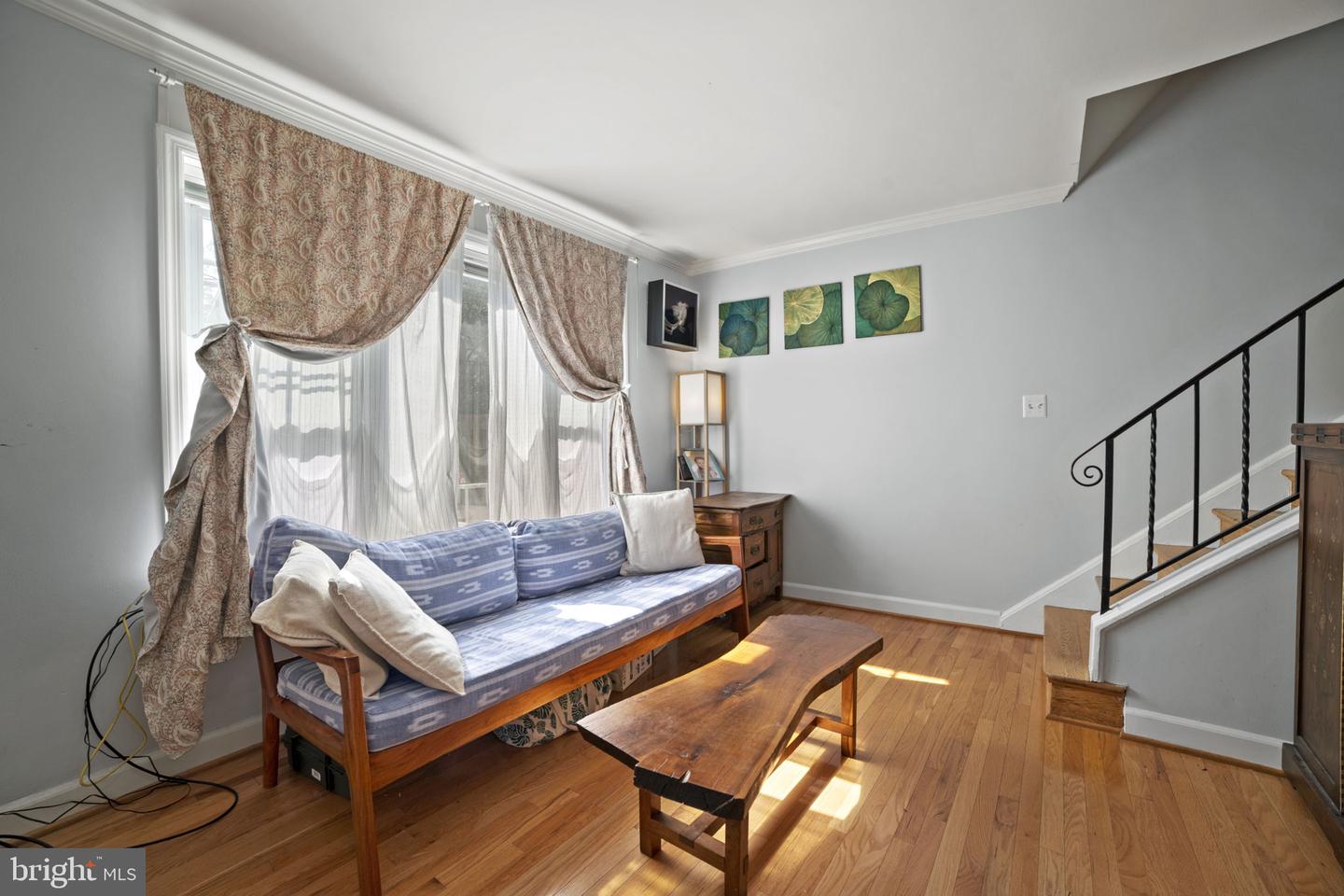 2908 LANDOVER ST, ALEXANDRIA, Virginia 22305, 3 Bedrooms Bedrooms, ,2 BathroomsBathrooms,Residential,For sale,2908 LANDOVER ST,VAAX2046852 MLS # VAAX2046852