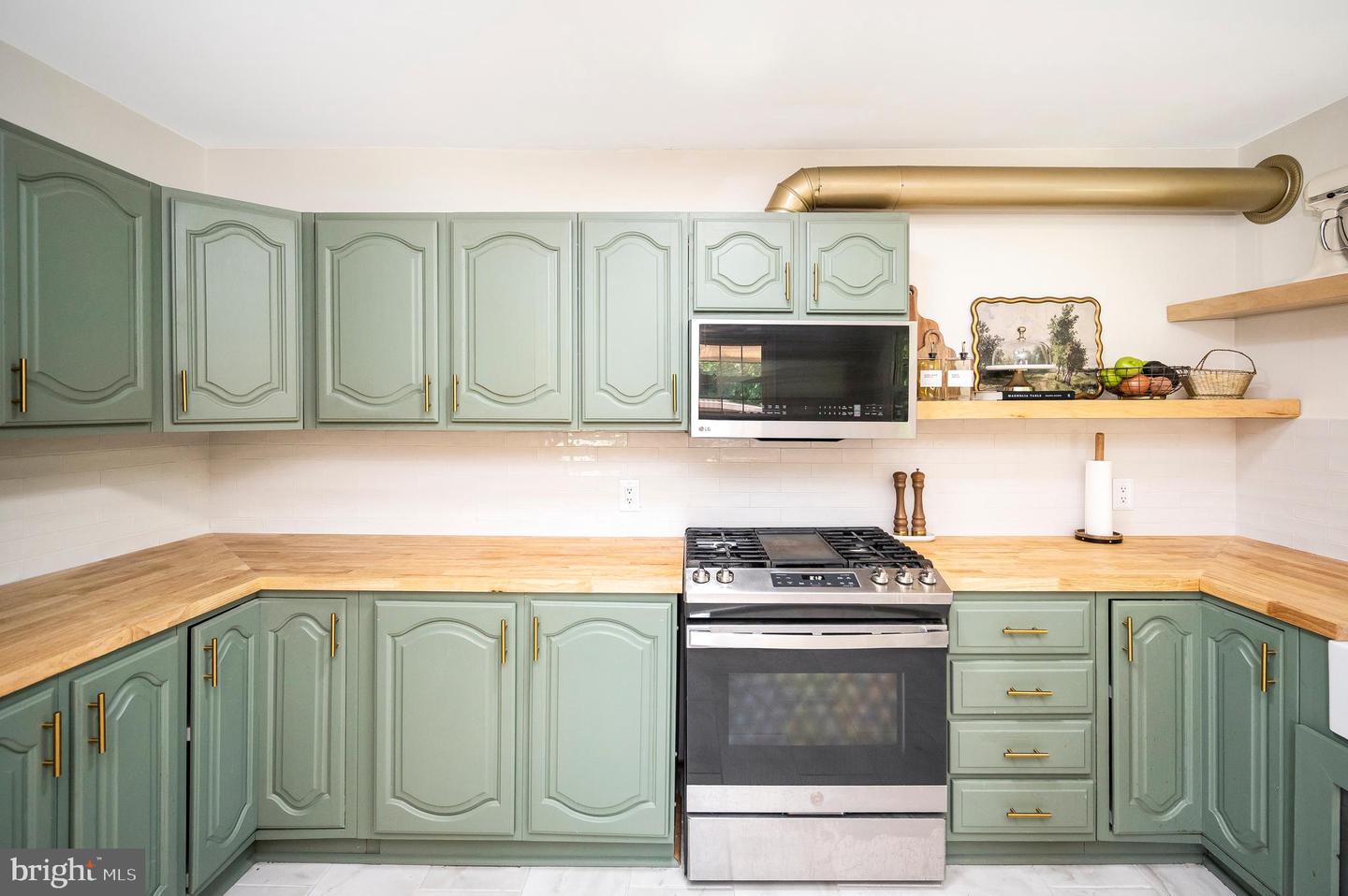 103 CROPP RD, FREDERICKSBURG, Virginia 22406, 3 Bedrooms Bedrooms, ,1 BathroomBathrooms,Residential,For sale,103 CROPP RD,VAST2040088 MLS # VAST2040088