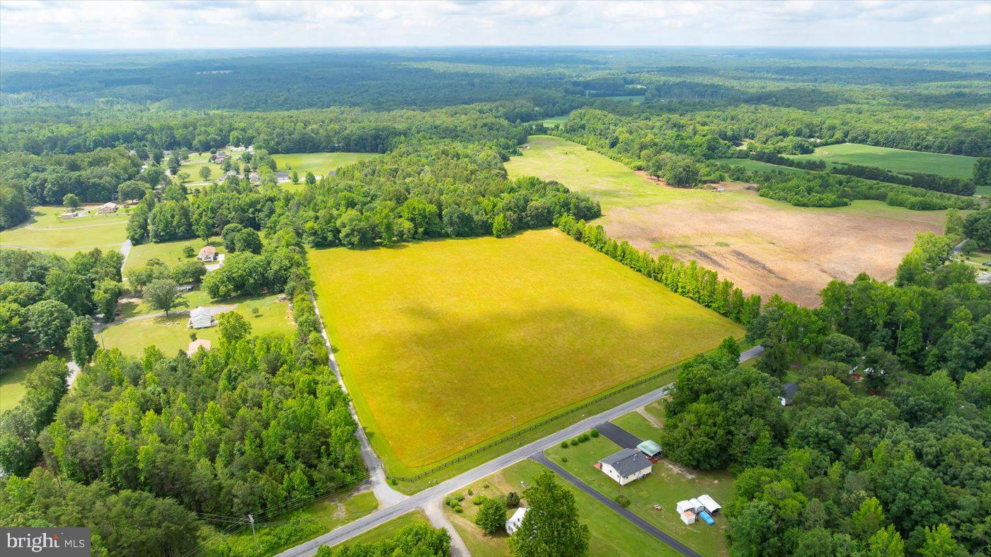 9330 SUNSHINE SCHOOL RD, WOODFORD, Virginia 22580, 4 Bedrooms Bedrooms, ,3 BathroomsBathrooms,Residential,For sale,9330 SUNSHINE SCHOOL RD,VACV2008356 MLS # VACV2008356