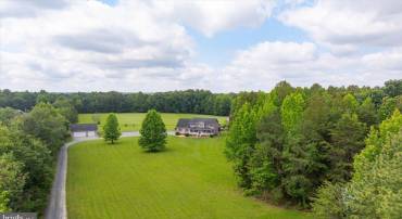 9330 SUNSHINE SCHOOL RD, WOODFORD, Virginia 22580, 4 Bedrooms Bedrooms, ,3 BathroomsBathrooms,Residential,For sale,9330 SUNSHINE SCHOOL RD,VACV2008356 MLS # VACV2008356