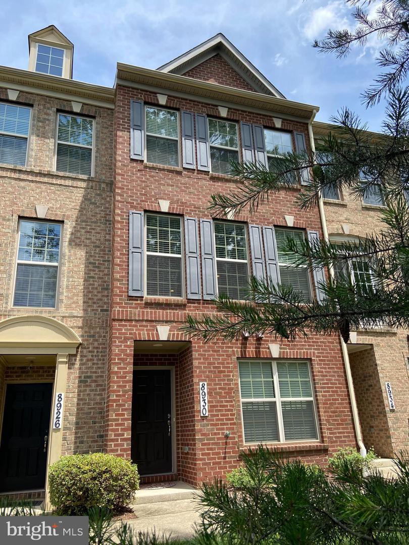 8930 SHADIA PL, MANASSAS, Virginia 20110, 3 Bedrooms Bedrooms, ,3 BathroomsBathrooms,Residential,For sale,8930 SHADIA PL,VAMN2008550 MLS # VAMN2008550
