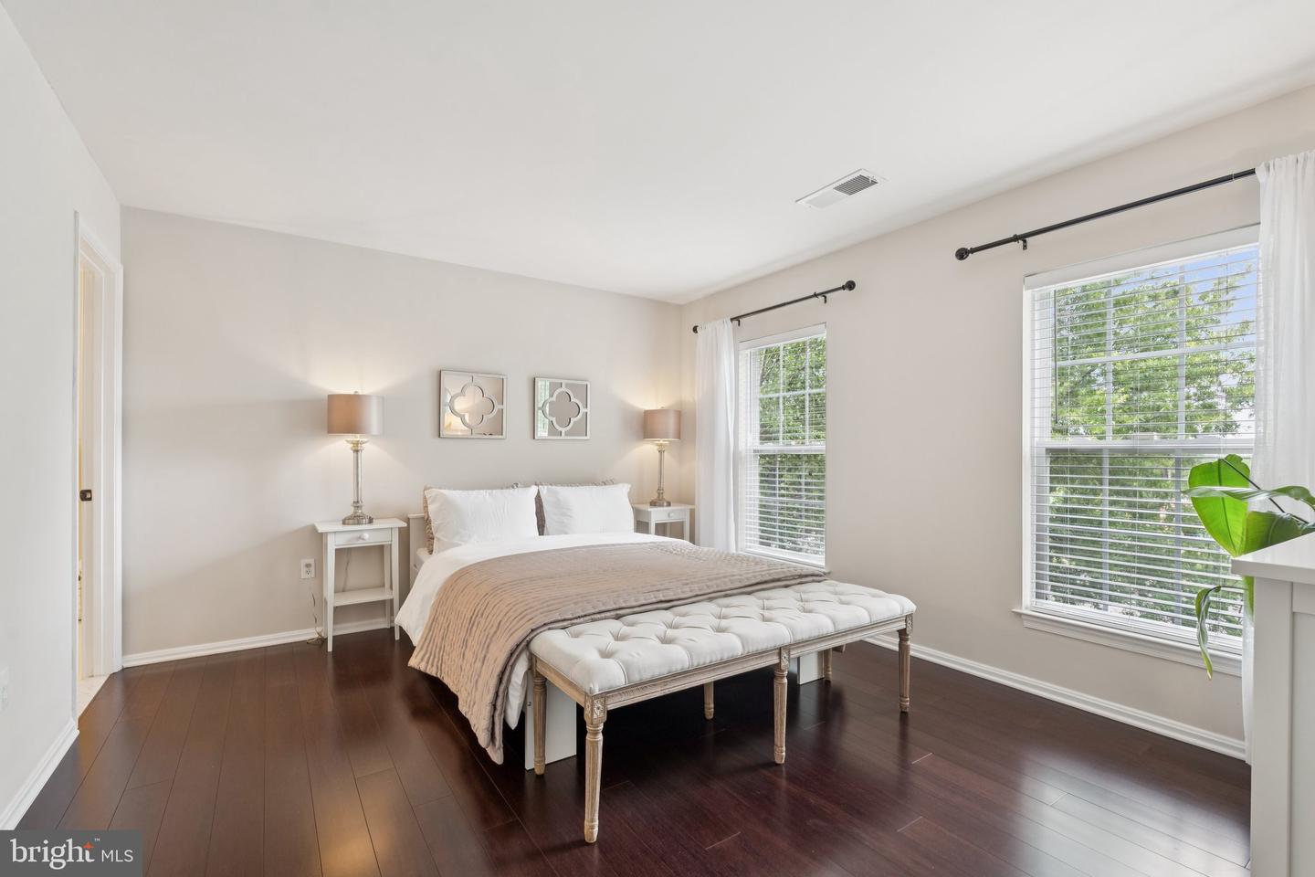 485 SPRING ST, HERNDON, Virginia 20170, 4 Bedrooms Bedrooms, ,5 BathroomsBathrooms,Residential,For sale,485 SPRING ST,VAFX2249384 MLS # VAFX2249384
