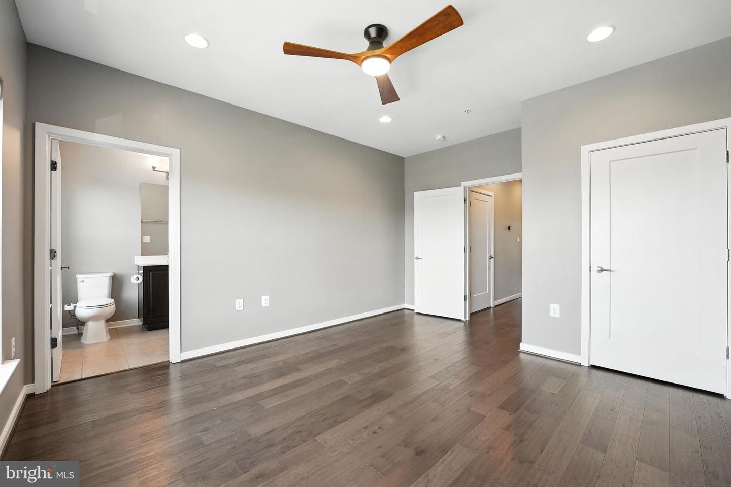 42391 WILLOW CREEK WAY, BRAMBLETON, Virginia 20148, 3 Bedrooms Bedrooms, ,4 BathroomsBathrooms,Residential,For sale,42391 WILLOW CREEK WAY,VALO2100238 MLS # VALO2100238