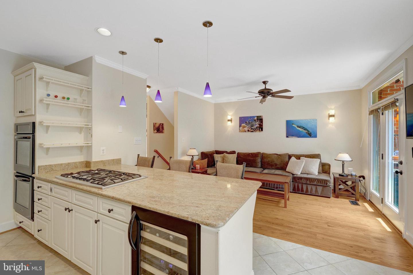 8162 MADRILLON CT, VIENNA, Virginia 22182, 3 Bedrooms Bedrooms, ,2 BathroomsBathrooms,Residential,For sale,8162 MADRILLON CT,VAFX2249476 MLS # VAFX2249476