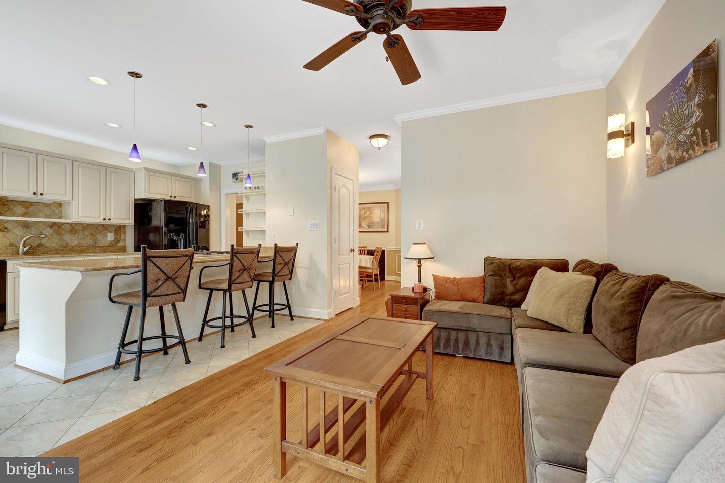 8162 MADRILLON CT, VIENNA, Virginia 22182, 3 Bedrooms Bedrooms, ,2 BathroomsBathrooms,Residential,For sale,8162 MADRILLON CT,VAFX2249476 MLS # VAFX2249476