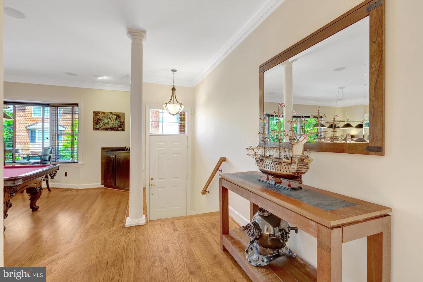 8162 MADRILLON CT, VIENNA, Virginia 22182, 3 Bedrooms Bedrooms, ,2 BathroomsBathrooms,Residential,For sale,8162 MADRILLON CT,VAFX2249476 MLS # VAFX2249476