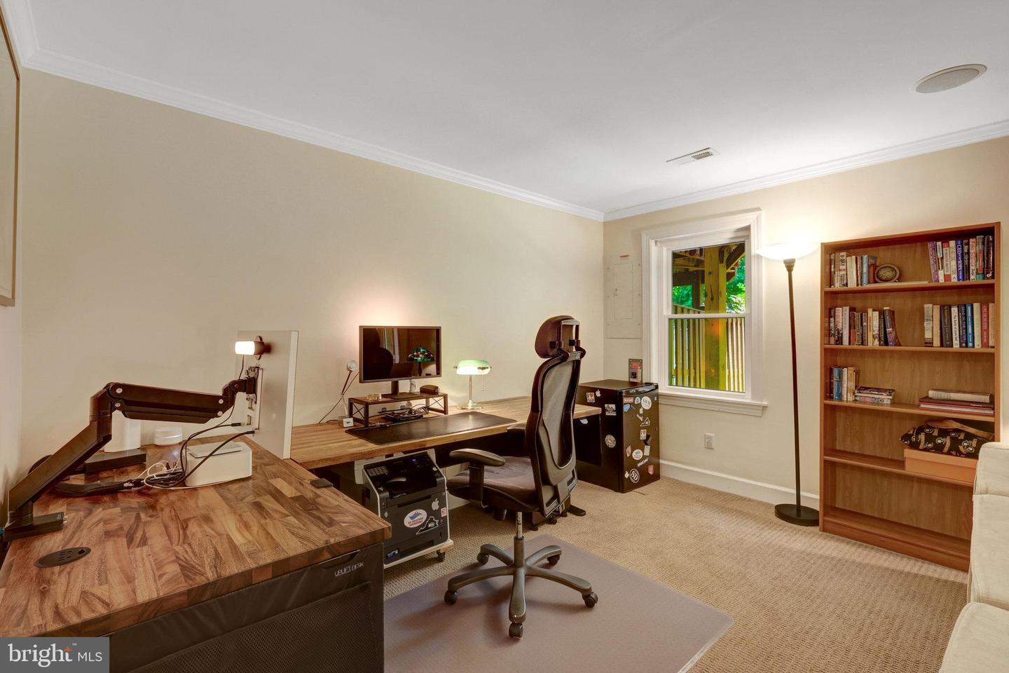 8162 MADRILLON CT, VIENNA, Virginia 22182, 3 Bedrooms Bedrooms, ,2 BathroomsBathrooms,Residential,For sale,8162 MADRILLON CT,VAFX2249476 MLS # VAFX2249476